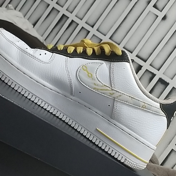 Air force 1 - Picture 2 of 4